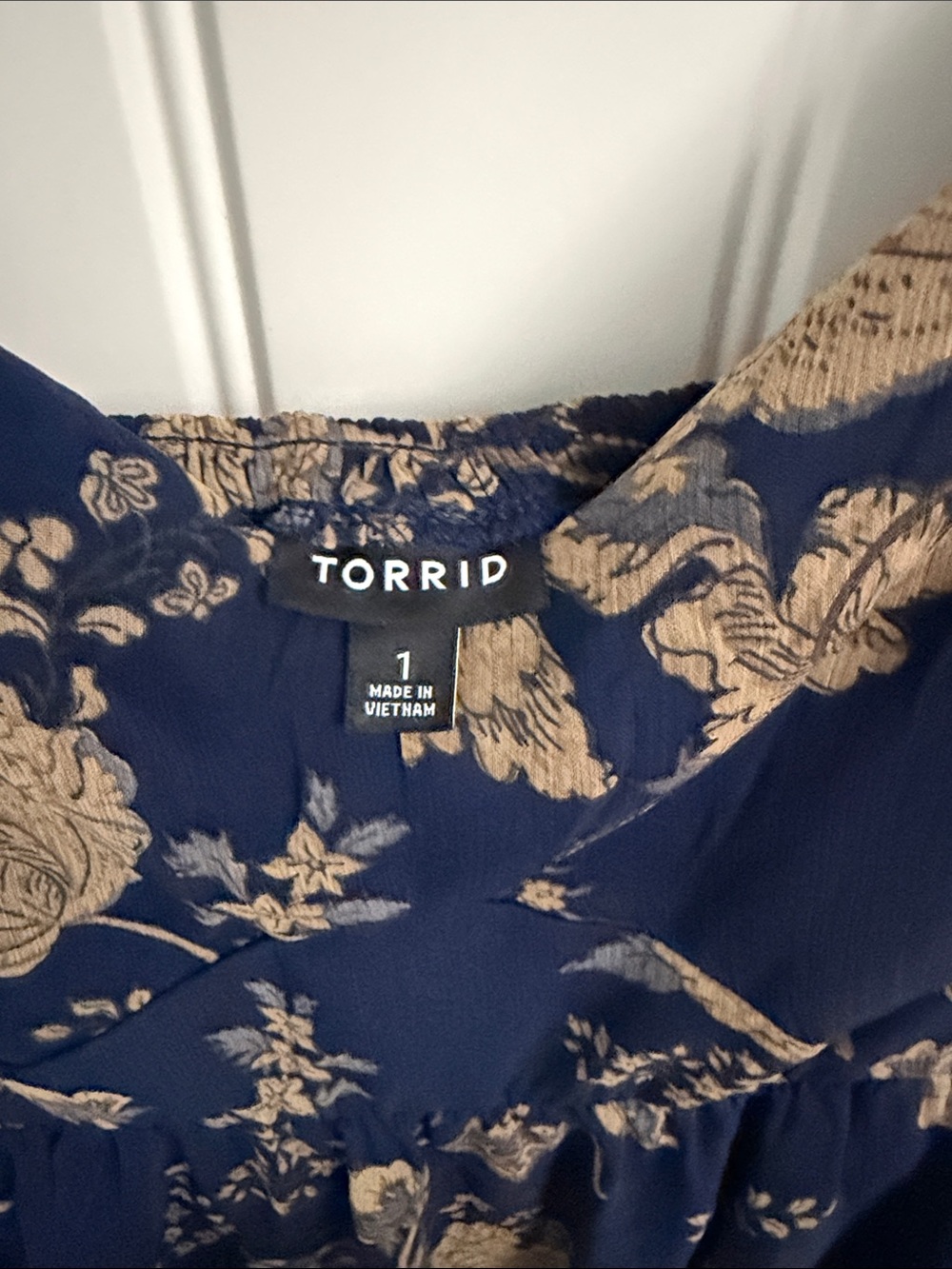 Torrid Navy Floral Tiered Sundress with Tie Straps size 1 - Picture 2 of 4